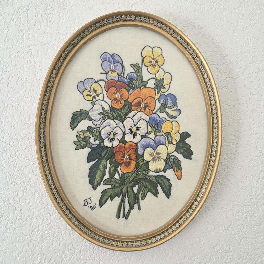 Vintage Oval Framed Floral Pansies Needlepoint Wall Hanging Cottagecore